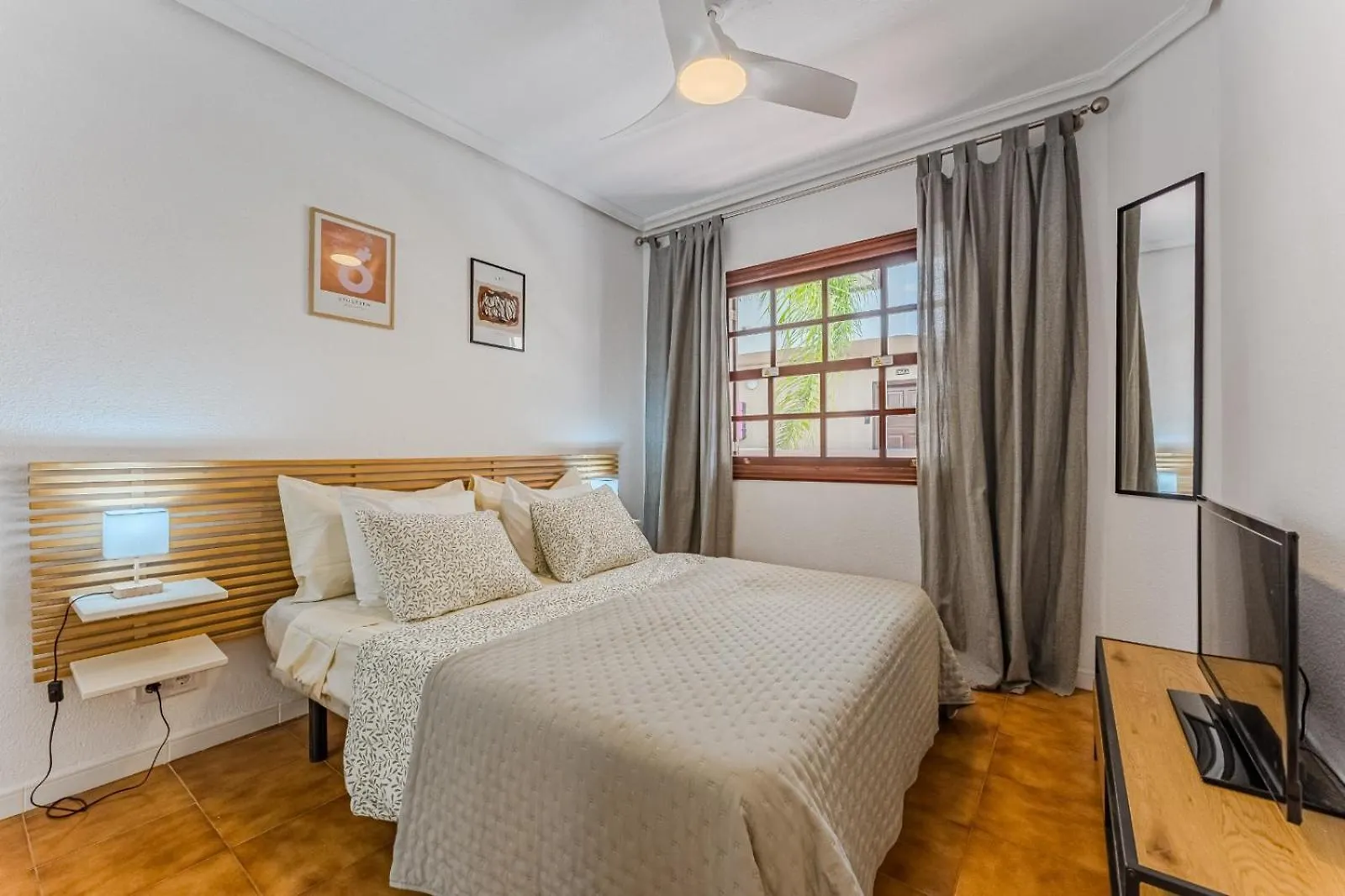 산미겔데아보나 Casa Soleil Golf Del Sur 아파트 0*,